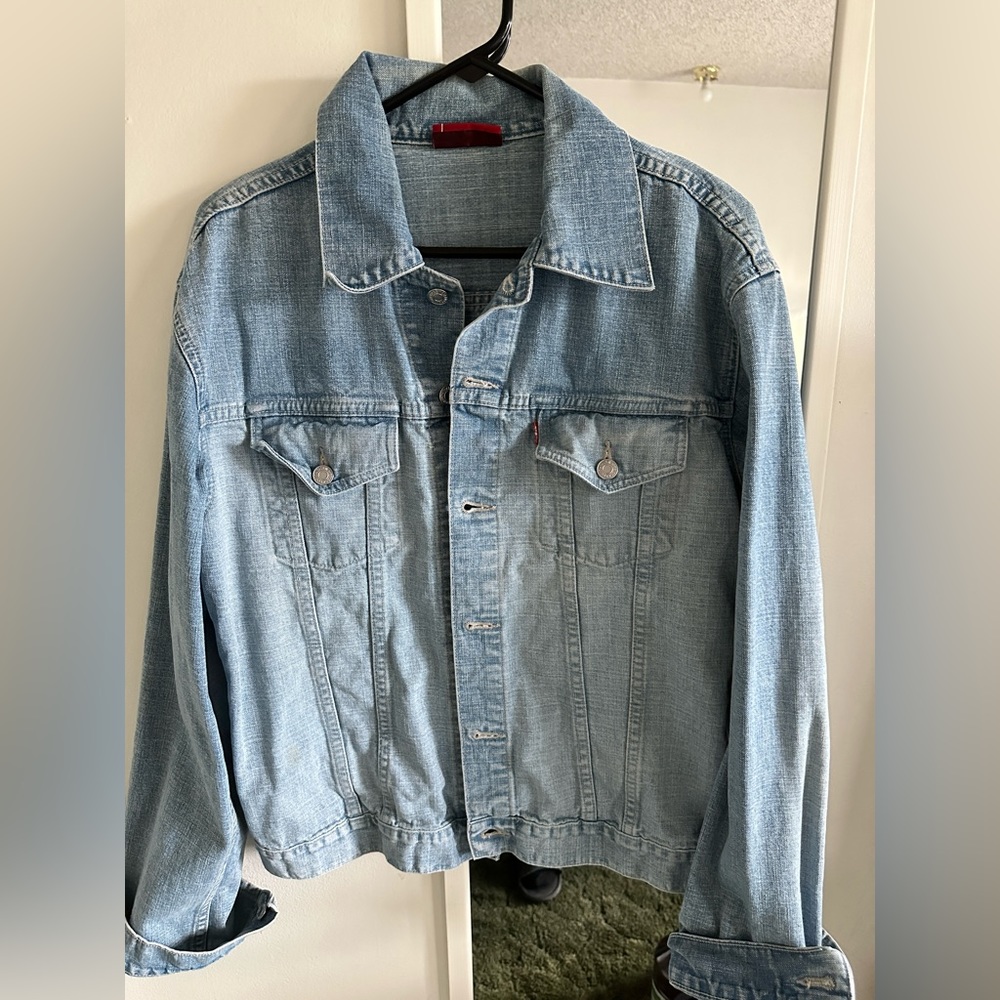 Vintage Levi’s Red Tab Men’s original trucker jean jacket